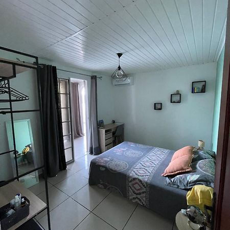 Escapade Dans L'Est Chambre Confort Avec Piscine Bras-Panon 外观 照片