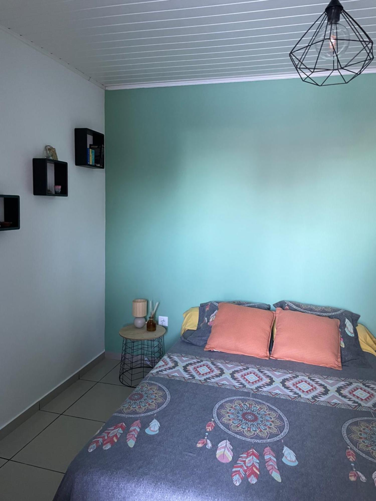 Escapade Dans L'Est Chambre Confort Avec Piscine Bras-Panon 外观 照片